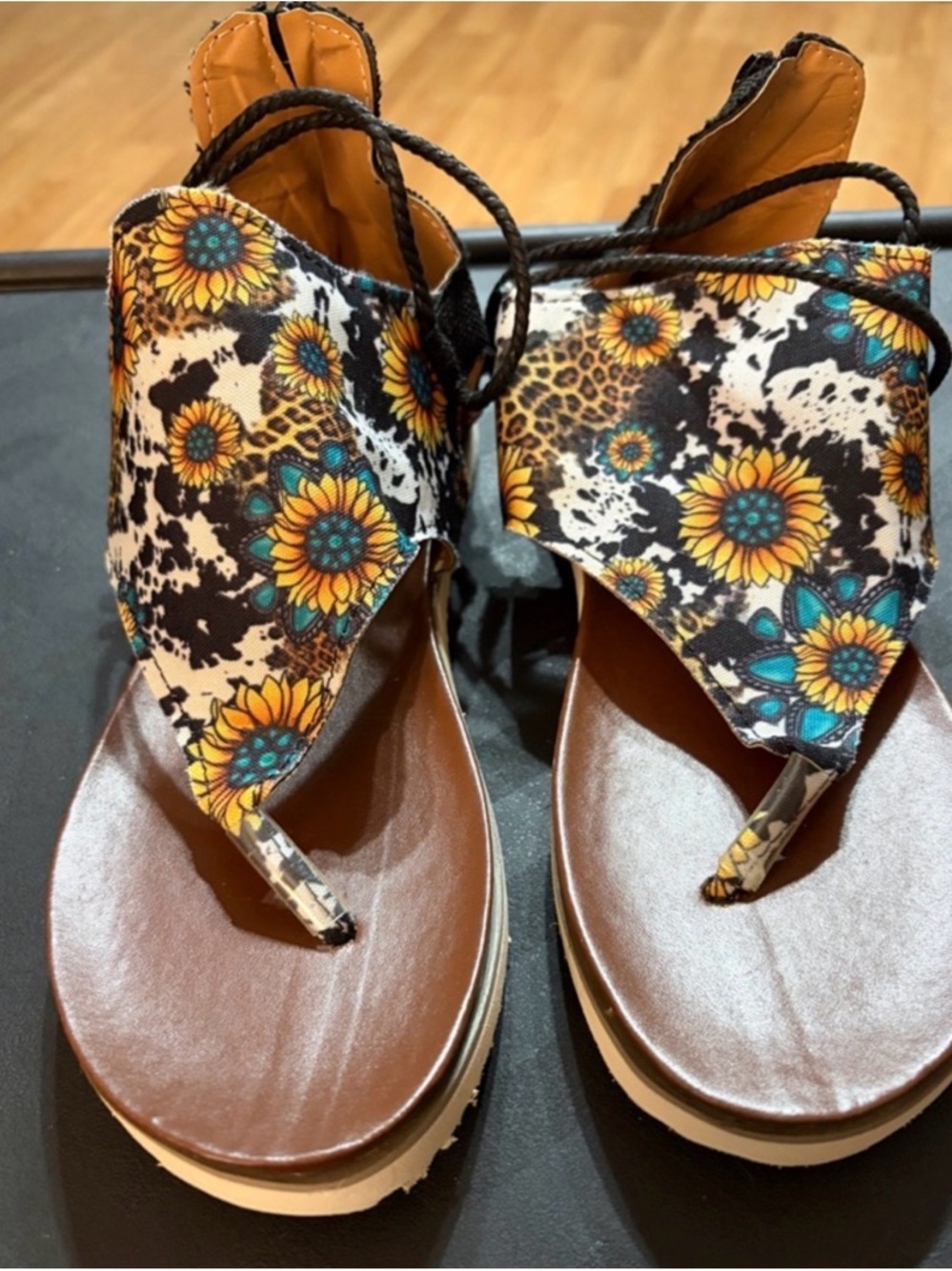 🌻 Boho Sunflower & Mixed Animal Print Gladiator Sandals| Size 40  🐄